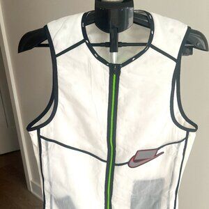 Nike Aerolayer Reflective Vest (Size Medium)